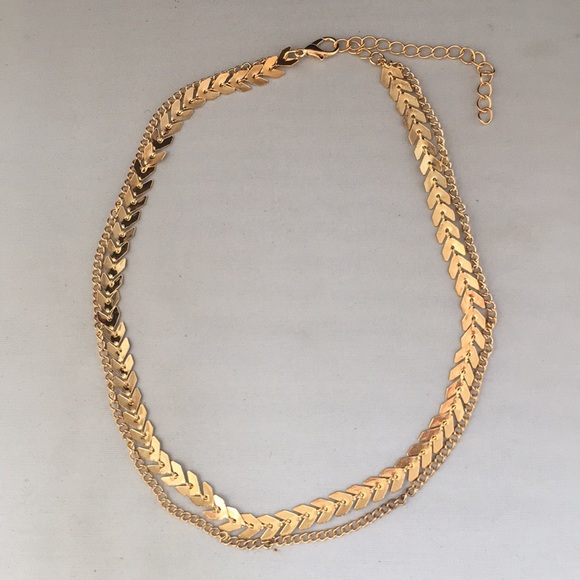 New! Gold Chevron Choker Necklace - Picture 7 of 9